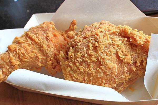 【三重美食】山姆大叔美式炸雞專賣店-不輸給連鎖店的特殊風味炸雞