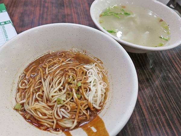 【三重美食】小上海小吃-24小時不打祥的美食小吃店 【三重美食】小上海小吃-24小時不打祥的美食小吃店