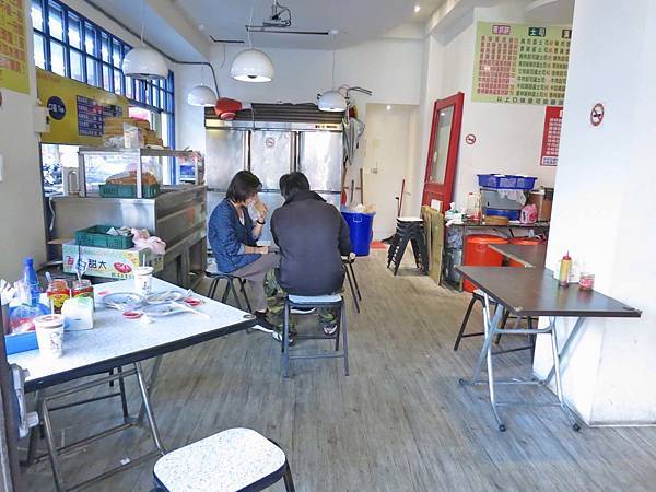 【台北美食】大和徐師傅燒餅大王-帶有焦香味的美味豆漿