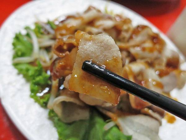 【新竹美食】世和小館-內用魯肉飯免費吃到飽