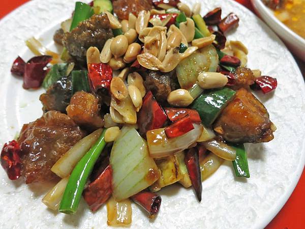 【新竹美食】世和小館-內用魯肉飯免費吃到飽