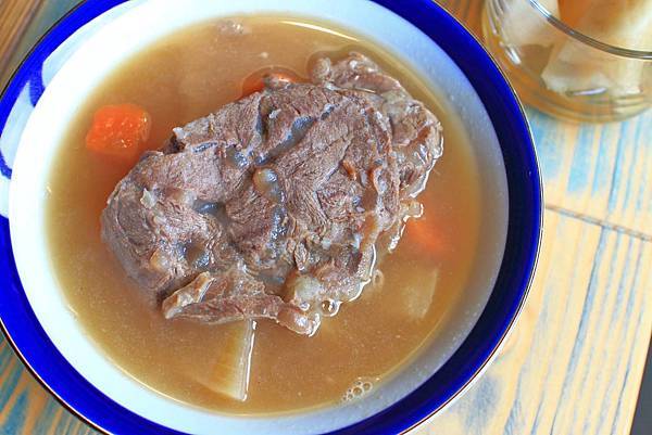 【新竹美食】擺擺桌私廚料理餐廳-1個禮拜只開二天，沒預約可能吃不到的神秘餐廳