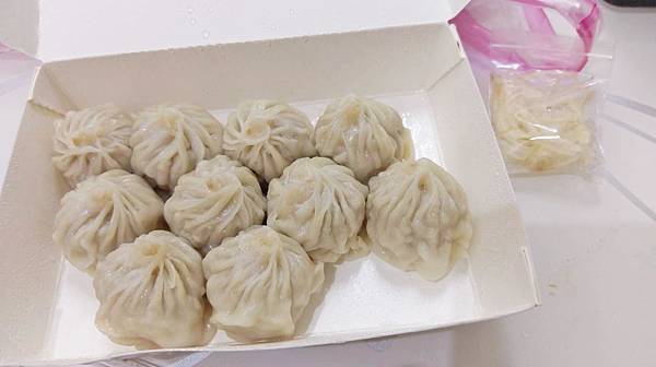 【蘆洲美食】黃師父上海小籠包-現包現蒸的鮮美小籠包