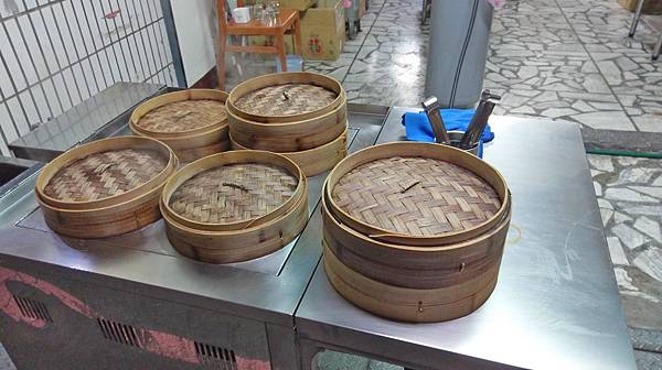 【蘆洲美食】黃師父上海小籠包-現包現蒸的鮮美小籠包