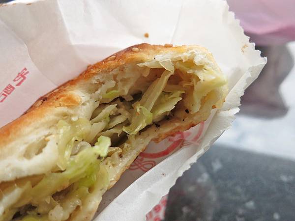 【宜蘭美食】五結碳烤燒餅店-美味又迷人的烤饅頭