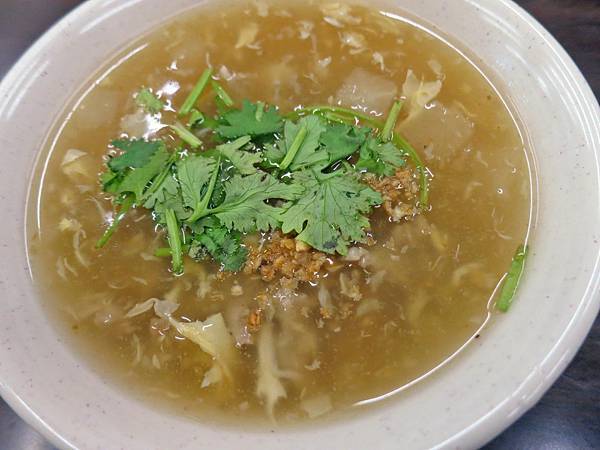 【桃園美食】三重現做赤肉焿-湯頭鮮美的肉羹湯