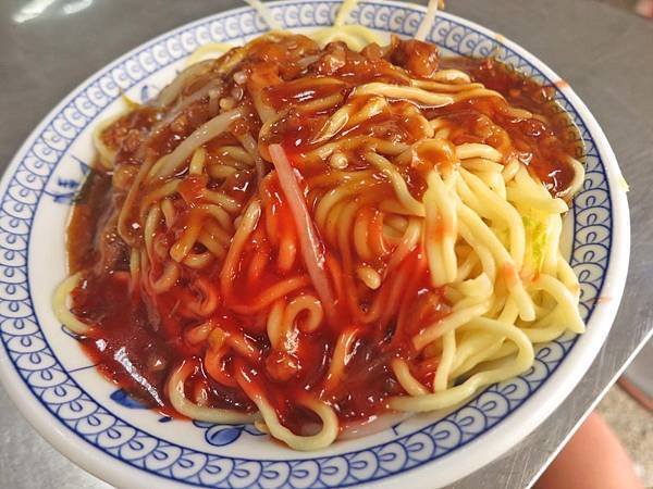 【台中美食】阿坤麵-美味又迷人的乾麵