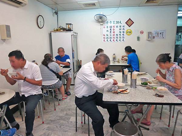 【台北美食】30年老店當歸豬腳-清淡爽口的當歸豬腳