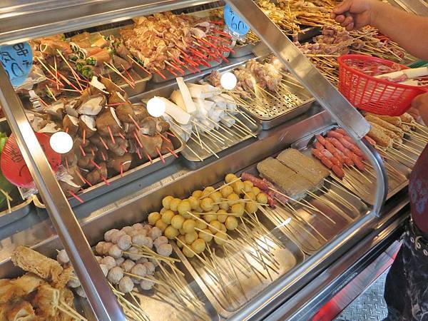 【蘆洲美食】二哥串烤-簡單美味的碳烤美食 【蘆洲美食】二哥串烤-簡單美味的碳烤美食