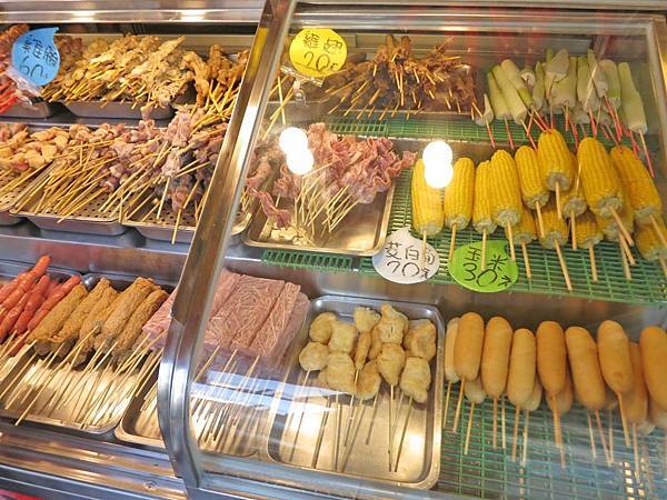 【蘆洲美食】二哥串烤-簡單美味的碳烤美食 【蘆洲美食】二哥串烤-簡單美味的碳烤美食