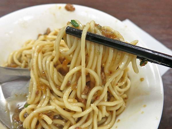 【台北美食】劉漣麵-附近上班族都推薦的美味小吃店