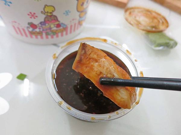 【台北美食】柴寮仔鯊魚煙-超過百年的老字號小吃店 【台北美食】柴寮仔鯊魚煙-超過百年的老字號小吃店