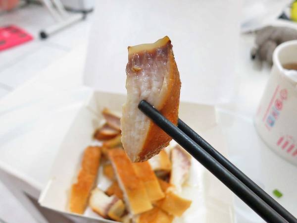 【台北美食】柴寮仔鯊魚煙-超過百年的老字號小吃店 【台北美食】柴寮仔鯊魚煙-超過百年的老字號小吃店