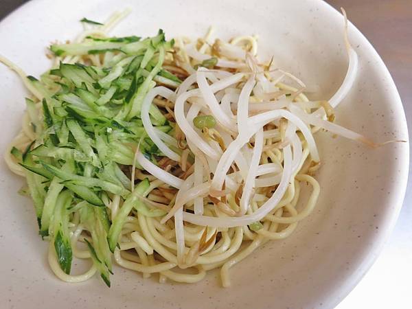 【台中美食】洪文記涼麵-在地人爆推的老字號涼麵店