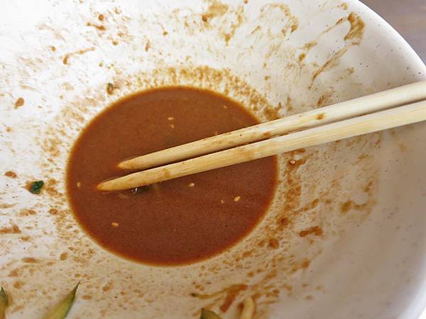 【台中美食】洪文記涼麵-在地人爆推的老字號涼麵店