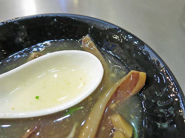 【台北美食】兩喜號魷魚焿-超過90年的老字號小吃店