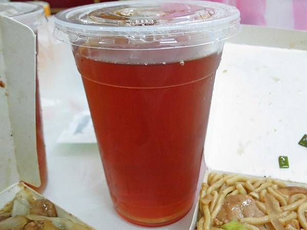 【三重美食】九池肉林-CP值爆表！５０元就能吃到美味又料好實在的炒麵