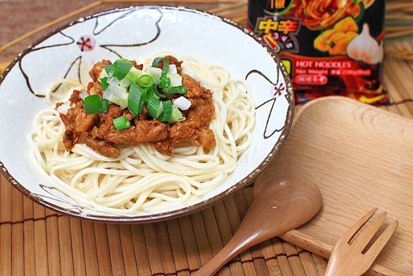 【宅配美食】三風製麵辣麵系列-比現煮還要美味的方便麵！