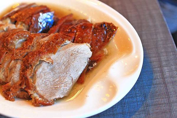 【台北美食】鴨皇閣D'Palace-吃了會令人著迷的烤鴨與星馬特色料理