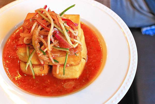 【台北美食】鴨皇閣D'Palace-吃了會令人著迷的烤鴨與星馬特色料理