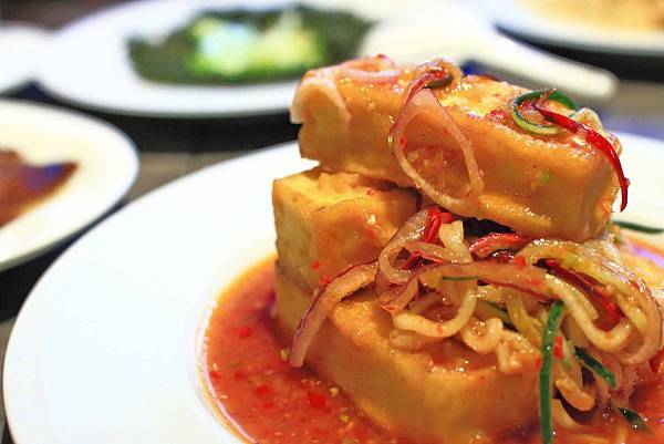 【台北美食】鴨皇閣D'Palace-吃了會令人著迷的烤鴨與星馬特色料理