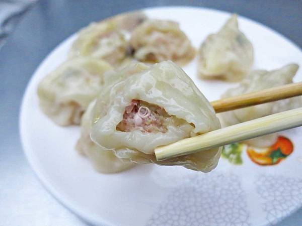 【台北美食】滿福香蒸餃館-皮薄內餡鮮甜的美味蒸餃