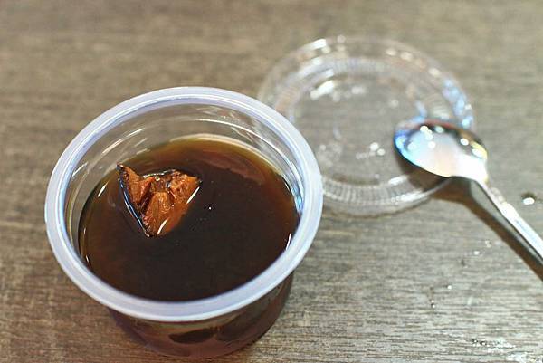 【台北美食】紅九九個人鴛鴦鍋-首創！一個人也可以吃鴛鴦麻辣火鍋