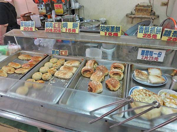 【桃園美食】大林豆漿水煎包-附近居民推薦的美味水煎包