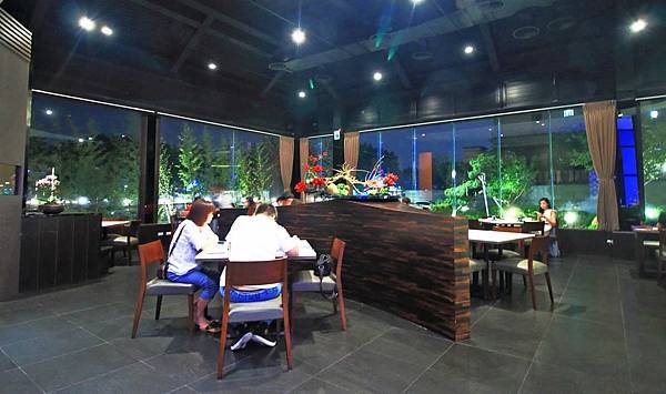 【桃園美食】森日式料理-CP值極高!超豪華日式庭園景觀餐廳 【桃園美食】森日式料理-CP值極高!超豪華日式庭園景觀餐廳