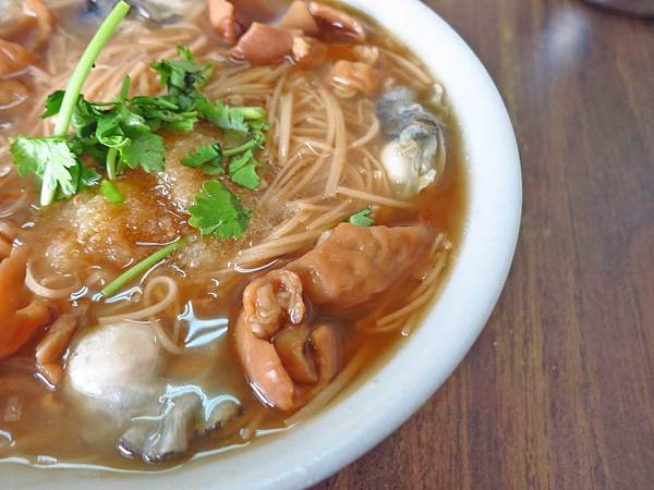 【台北美食】雙連蚵仔麵線-清爽又美味迷人的麵線店