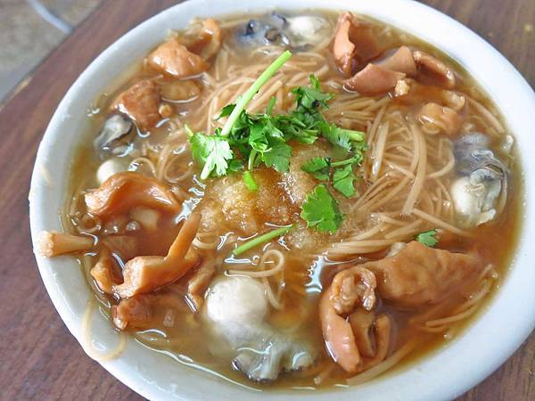 【台北美食】雙連蚵仔麵線-清爽又美味迷人的麵線店 【台北美食】雙連蚵仔麵線-清爽又美味迷人的麵線店