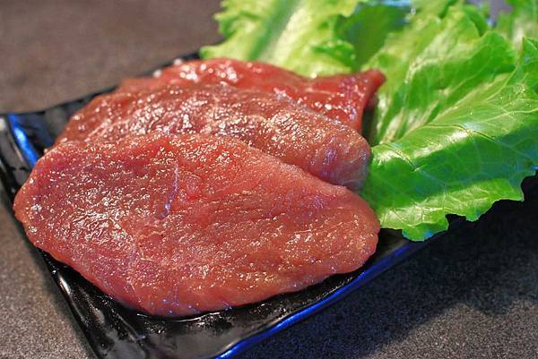 【台南美食】愛烤愛對囉-CP值爆表！高檔頂級的食材品質，卻一點都不貴！超划算的價格讓你吃到飽！