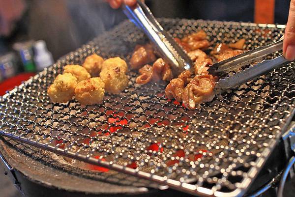 【台南美食】愛烤愛對囉-CP值爆表！高檔頂級的食材品質，卻一點都不貴！超划算的價格讓你吃到飽！