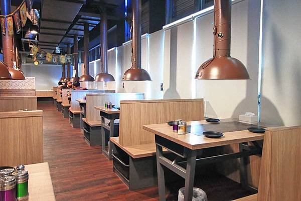 【台南美食】愛烤愛對囉-CP值爆表！高檔頂級的食材品質，卻一點都不貴！超划算的價格讓你吃到飽！