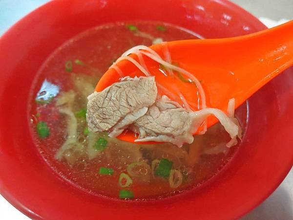 【三重美食】無名麵飯小吃店-不少附近居民推薦的小吃店 【三重美食】無名麵飯小吃店-不少附近居民推薦的小吃店