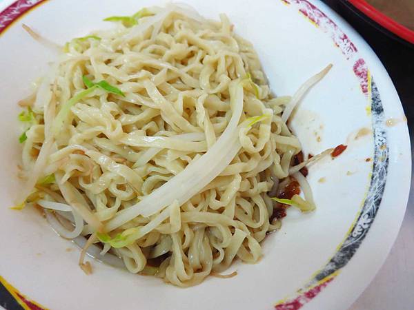 【三重美食】無名麵飯小吃店-不少附近居民推薦的小吃店 【三重美食】無名麵飯小吃店-不少附近居民推薦的小吃店