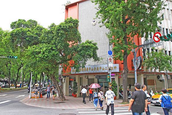 【台北建案】中山水美-捷運旁寧靜巷弄裡的時尚精品宅，生活機能完備，內行人才知道的絕佳地理位置