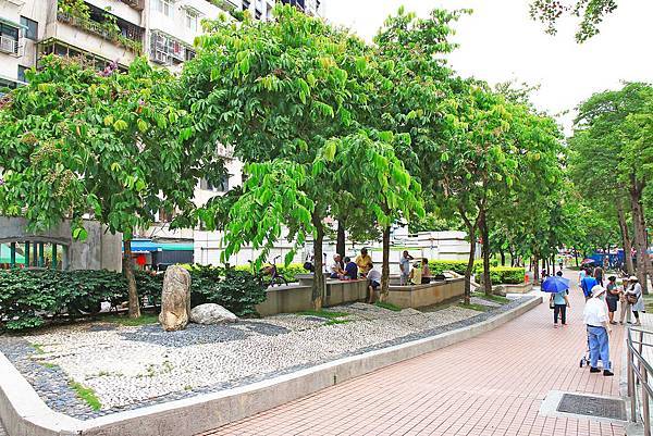 【台北建案】中山水美-捷運旁寧靜巷弄裡的時尚精品宅，生活機能完備，內行人才知道的絕佳地理位置