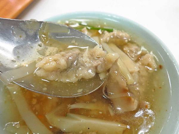 【台北美食】雙連街魯肉飯-超過40年老字號魯肉飯