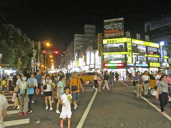 【台北建案】中山水美-捷運旁寧靜巷弄裡的時尚精品宅，生活機能完備，內行人才知道的絕佳地理位置