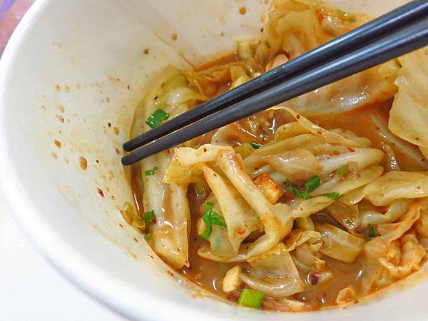 【蘆洲美食】東坡麻辣燙滷味-乾濕二吃的美味麻辣燙滷味