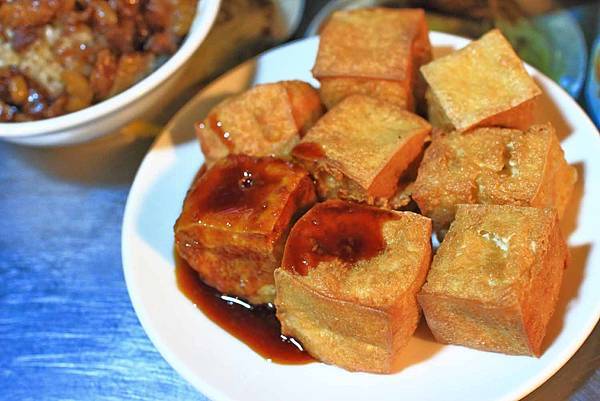 【台北美食】順路來紅燒肉羹-30年老字號美食，吃過的都讚不絕口