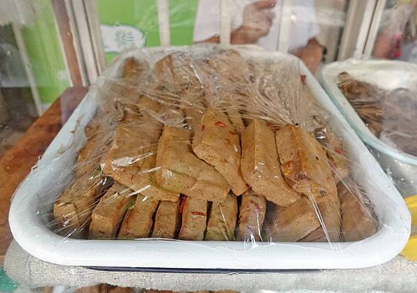 【台中美食】gai aa lobi 麻辣滷味(雞仔鴨仔滷味)-老闆級都推薦的頂級限量滷味