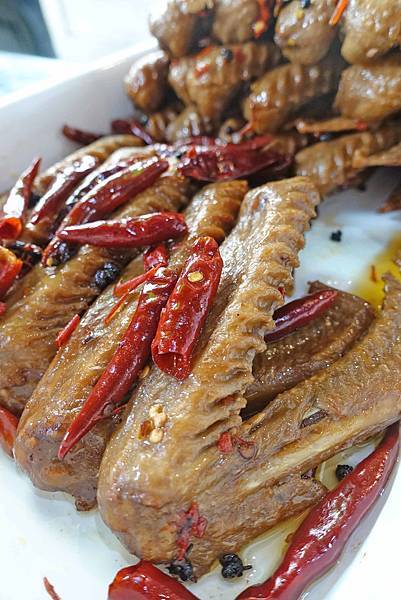 【台中美食】gai aa lobi 麻辣滷味(雞仔鴨仔滷味)-老闆級都推薦的頂級限量滷味