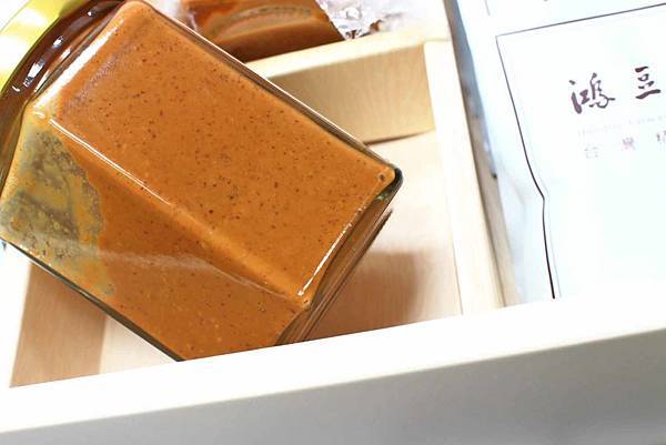 2018年的中秋節禮盒就是要特別一點-鴻豆咖啡100%台灣自產自銷農產品禮盒