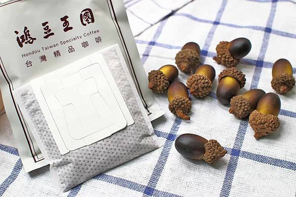 2018年的中秋節禮盒就是要特別一點-鴻豆咖啡100%台灣自產自銷農產品禮盒