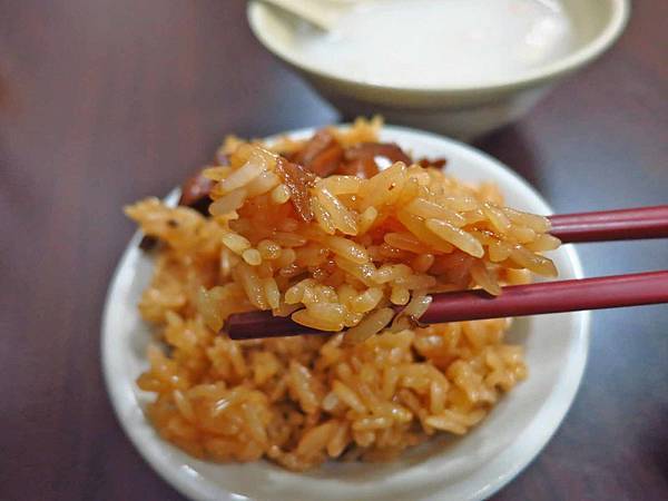 【三重美食】北路油飯-30多年老字號美食小吃店