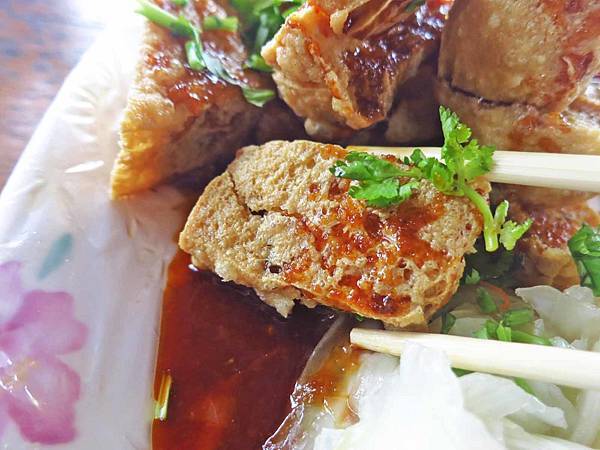 【林口美食】臭麵攤-低調不顯眼的爆美味路邊攤 【林口美食】臭麵攤-低調不顯眼的爆美味路邊攤