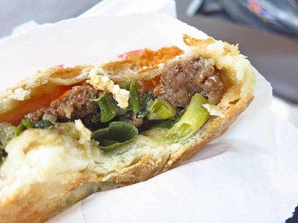 【林口美食】林口胡椒餅-20年老店的皮薄餡多胡椒餅