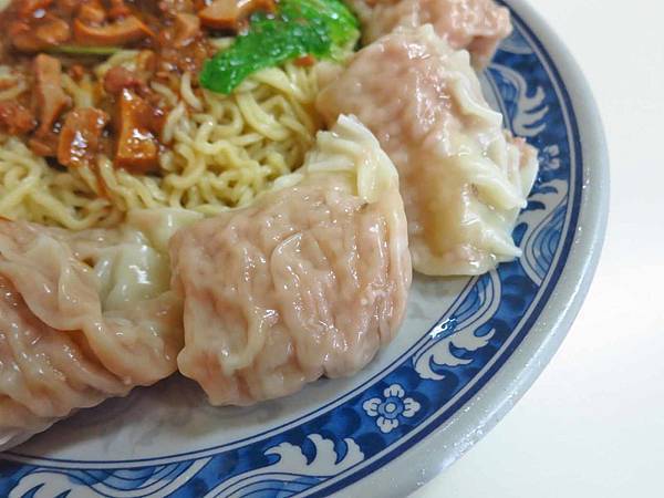 【台北美食】馬祖麵館-皮薄內餡鮮甜的美味鮮蝦餛飩